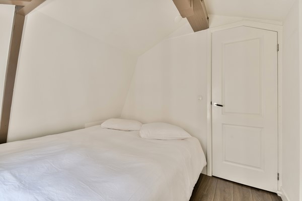 Medium property photo - Vijzelstraat 95-4, 1017 HH Amsterdam